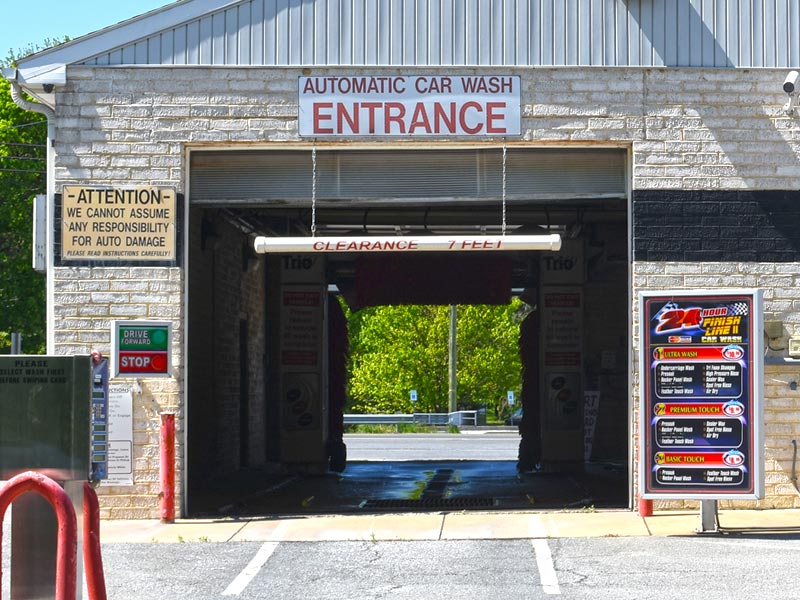 Auto Wash Bay: